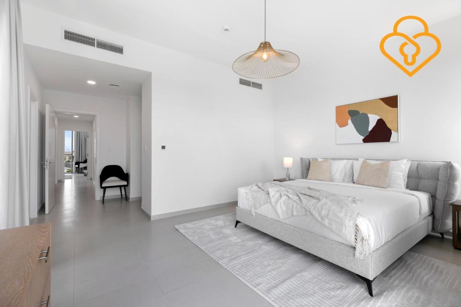 Villa Keysplease 4br Walking To Pool, Cherrywoods Family Community Dubai