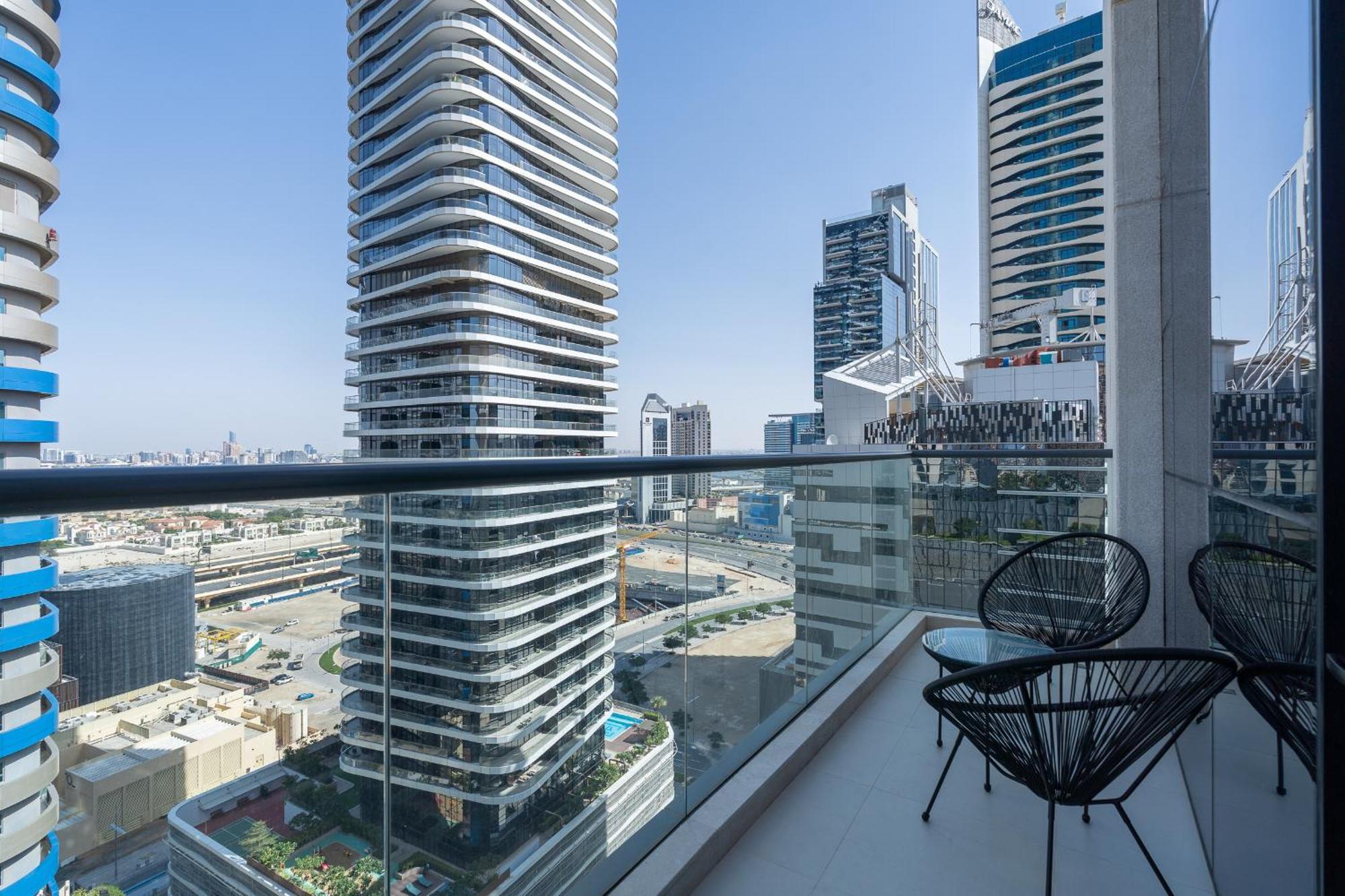 Apartment Heaven Crest Homes: Downtown Near Mall & Burj Khalifa Dubai