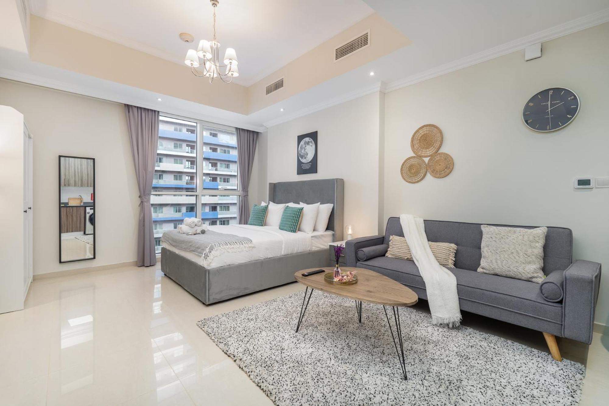Heaven Crest Homes: Downtown Near Mall & Burj Khalifa Dubai
