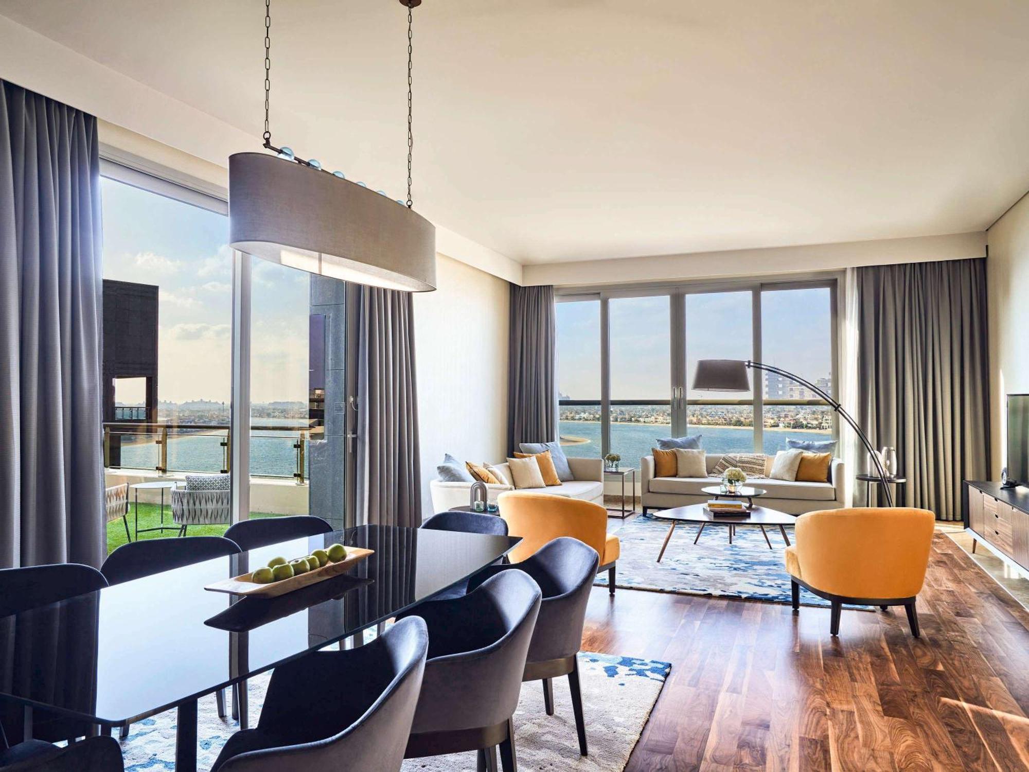 Rixos The Palm & 5*