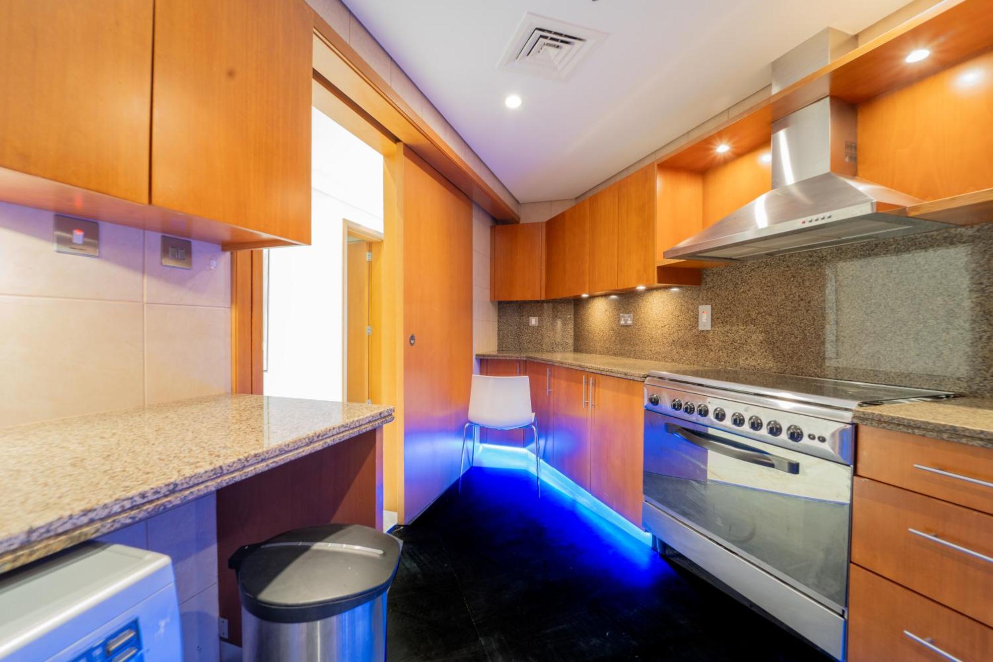 Gardenia Al Fattan Marine Suites: Beachfront Luxury With Sea Views Apartment Dubai
