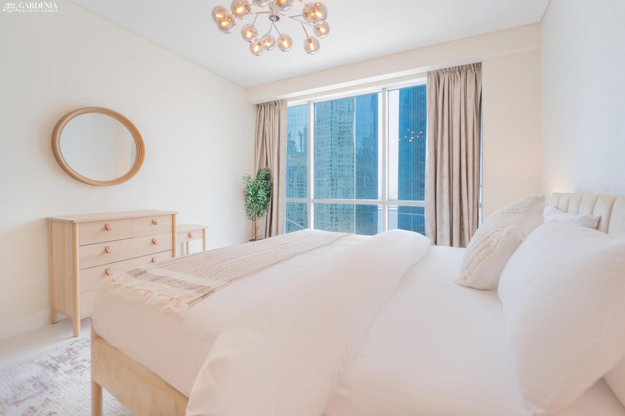 Gardenia Al Fattan Marine Suites: Beachfront Luxury With Sea Views Apartment