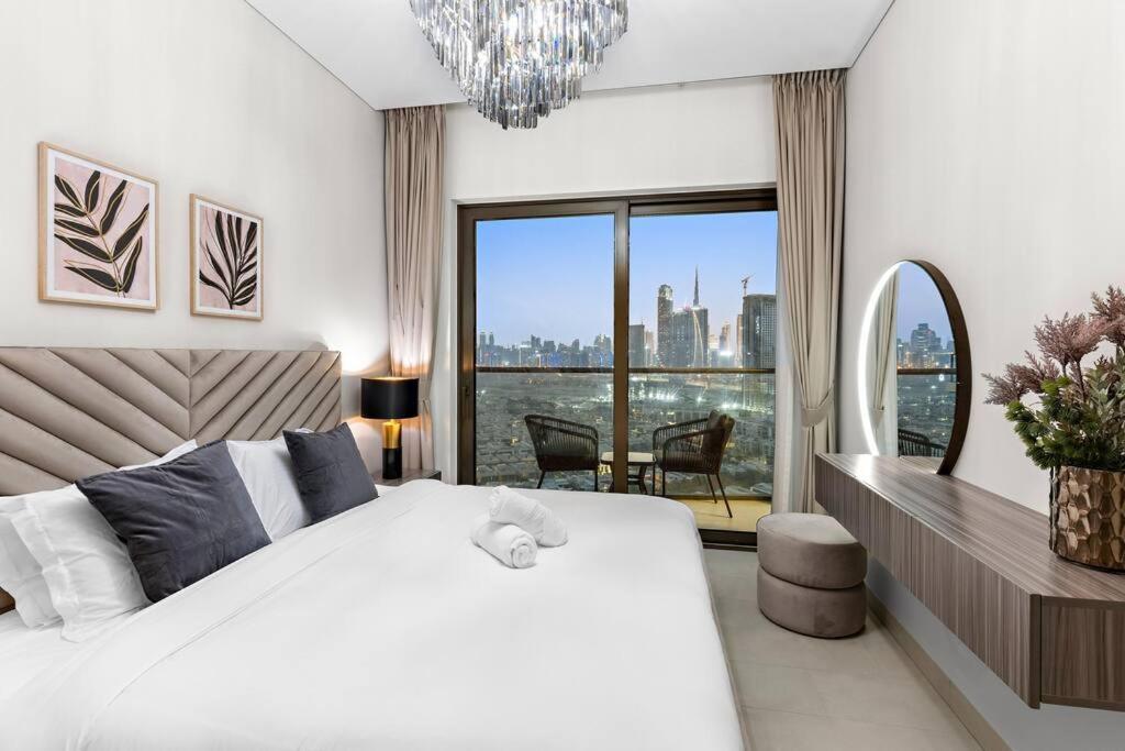 First Class 1br 1 Chic & Elegant Dubai