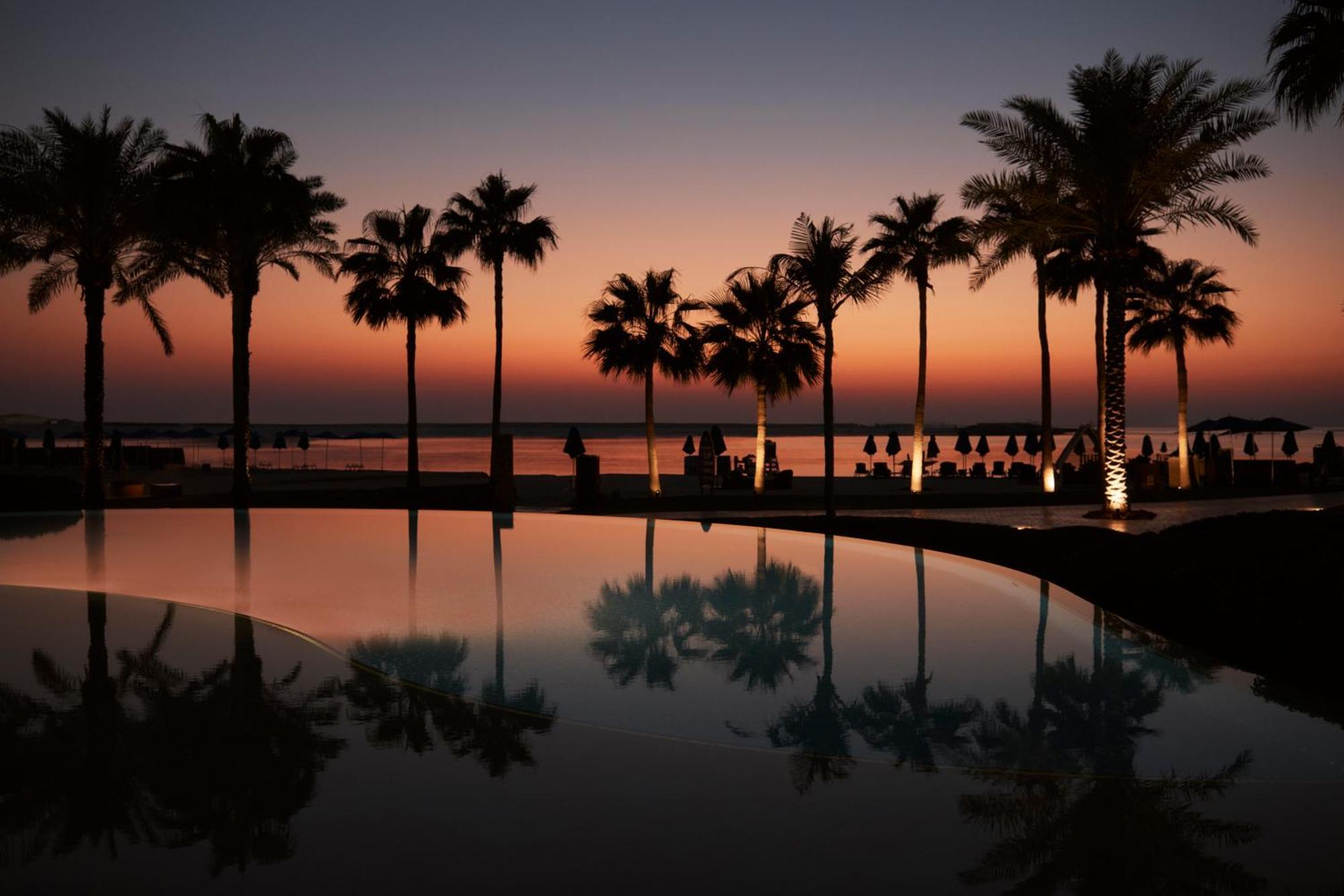 Resort Four Seasons At Jumeirah 5*
