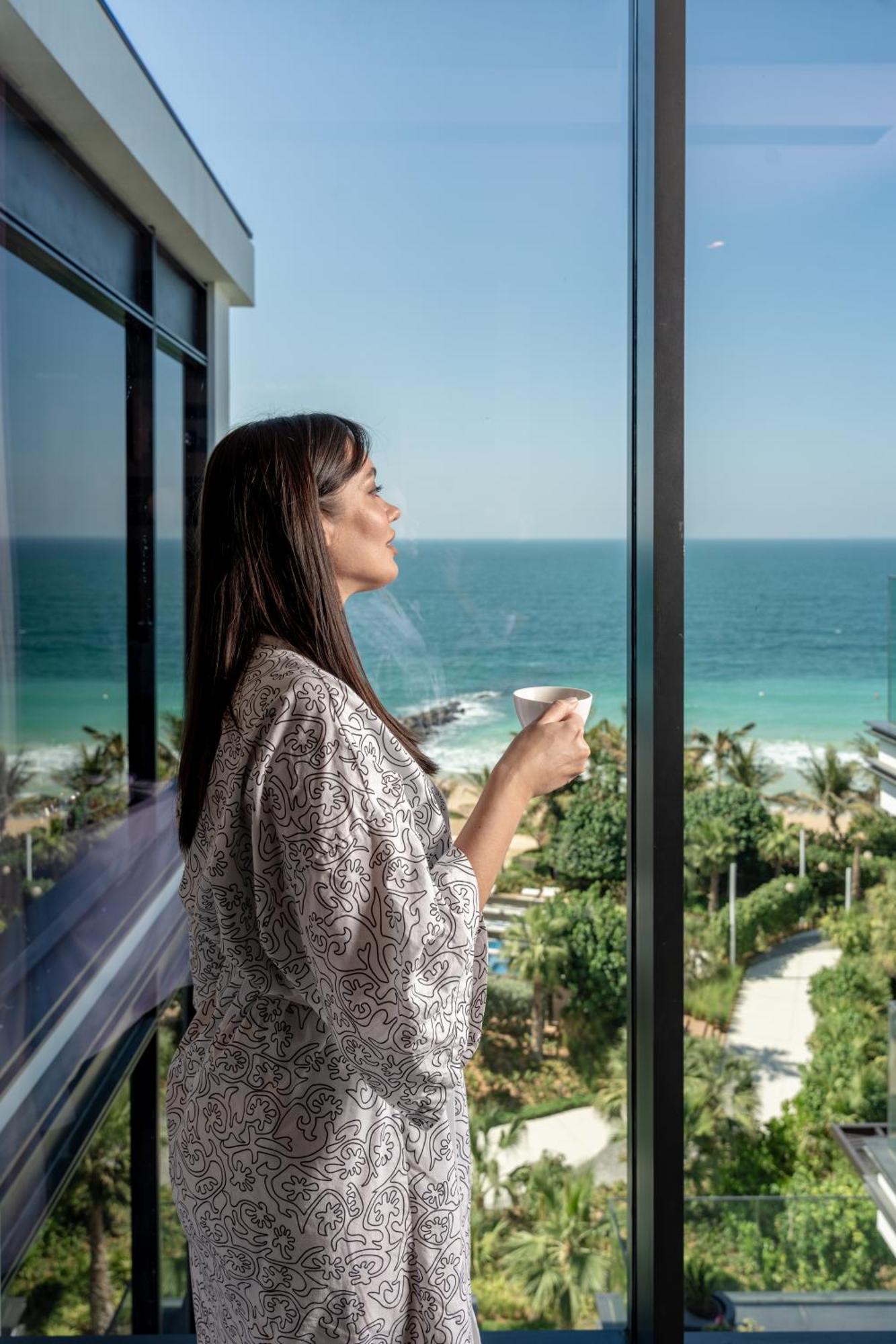 Hotel Banyan Tree At Bluewaters 5*