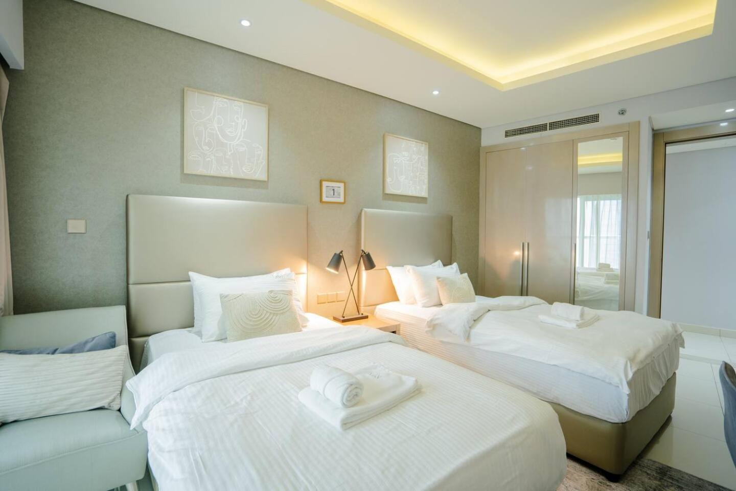 Apartment Paramount Towers - Elegant *