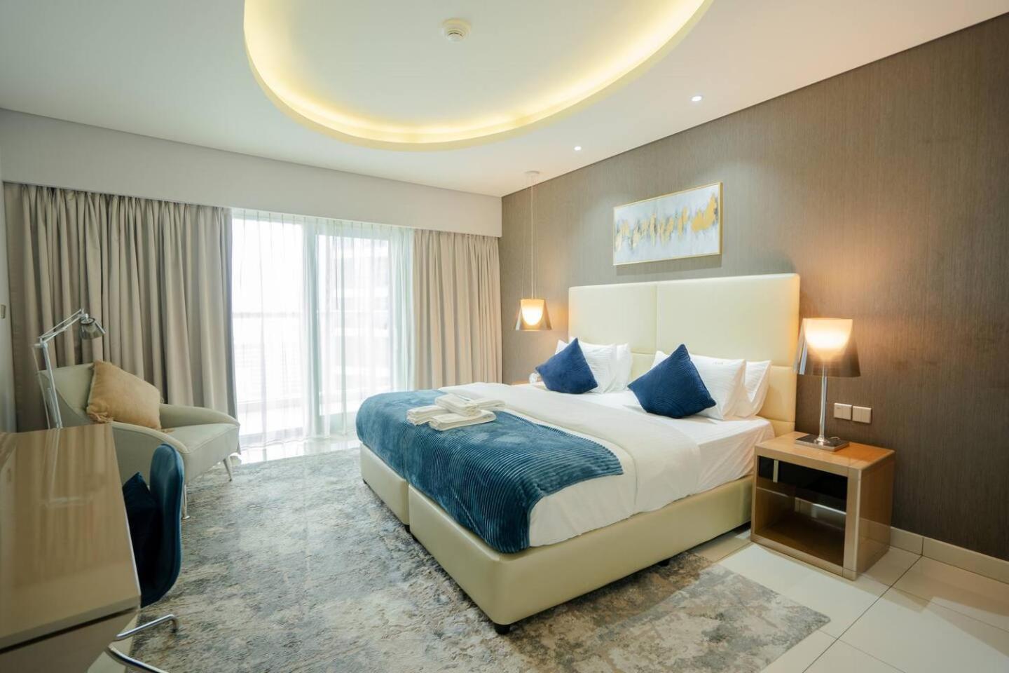 Paramount Towers - Elegant Apartment Dubai