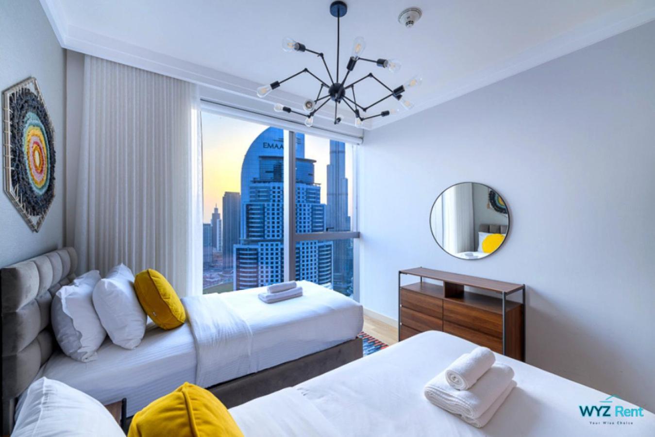 Spectacular 3 & Half Br In Downtown ,burj Khalifa View Dubai