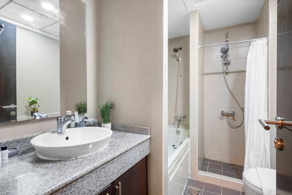 Apartment First Class 2br Sophisticated Retreat *