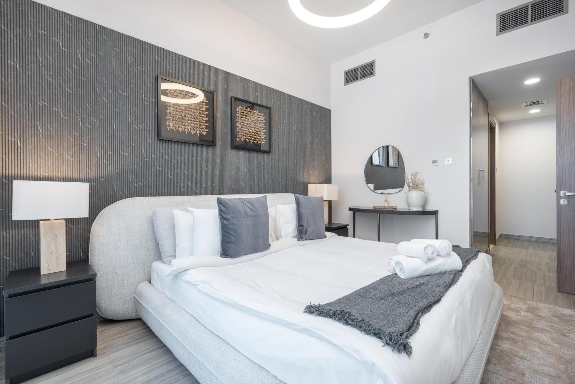 Remarkable 1 Bed In Mbl Tower, Jlt! *