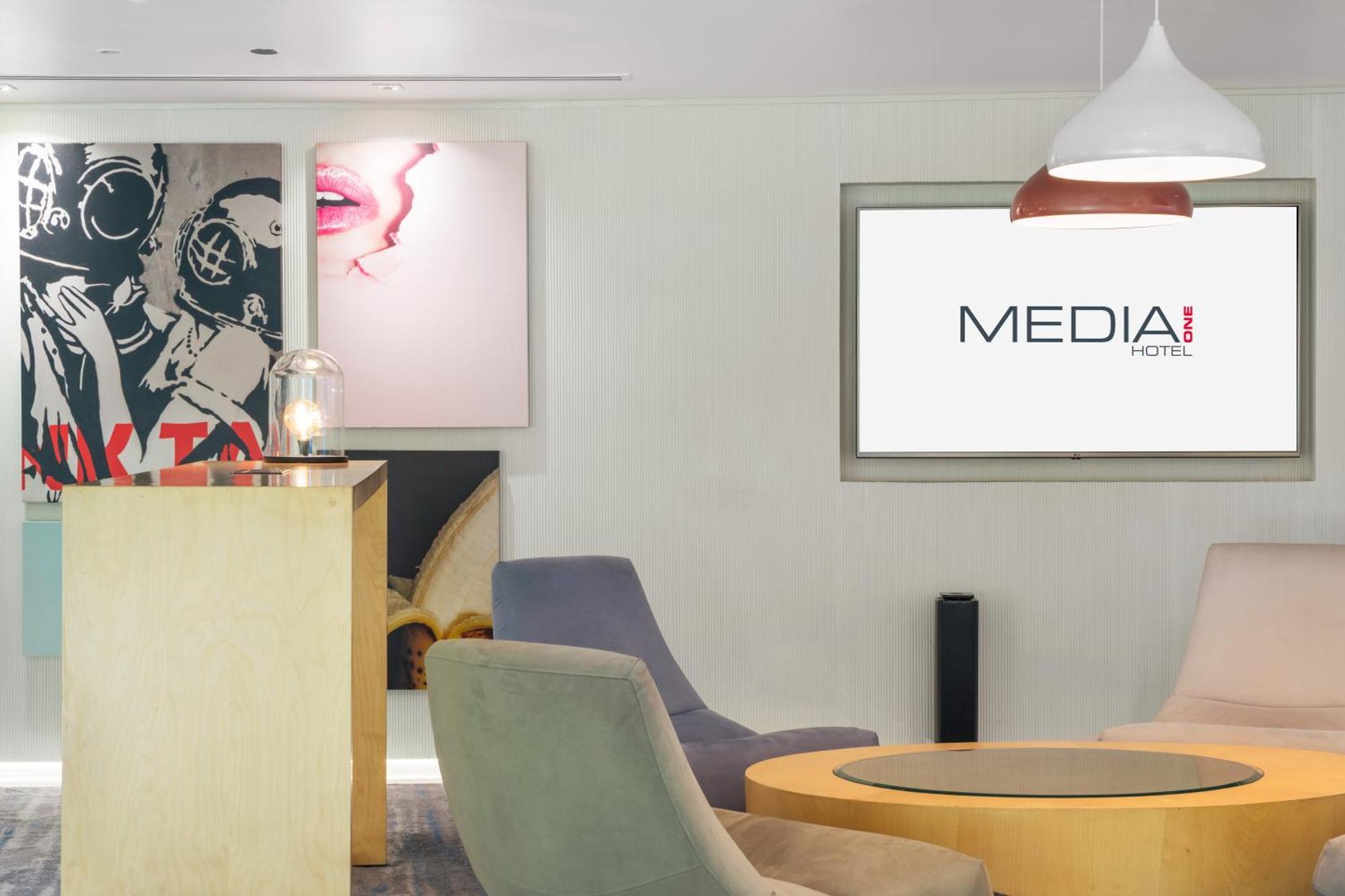 Media One Hotel