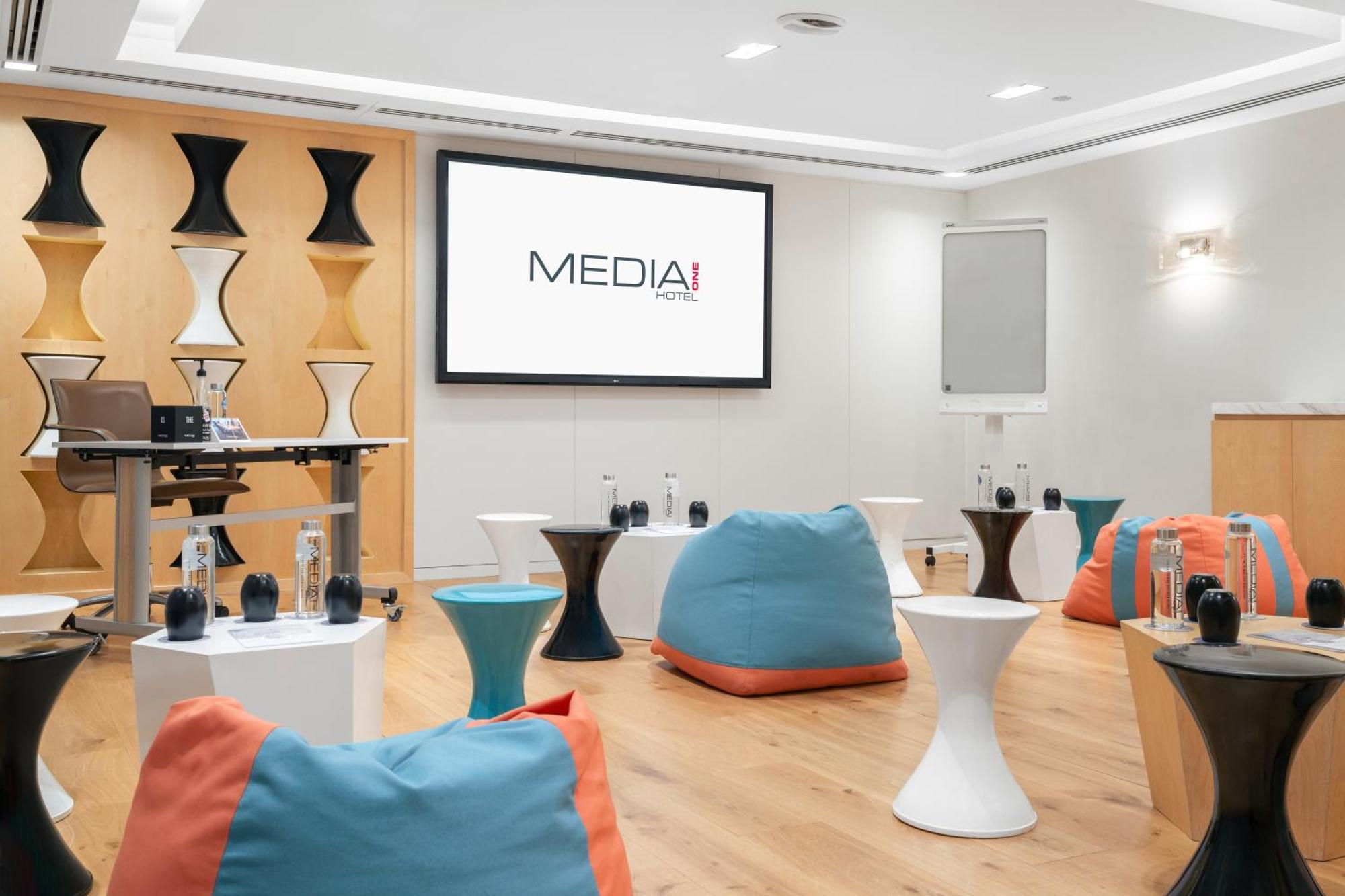 Hotel Media One 4*