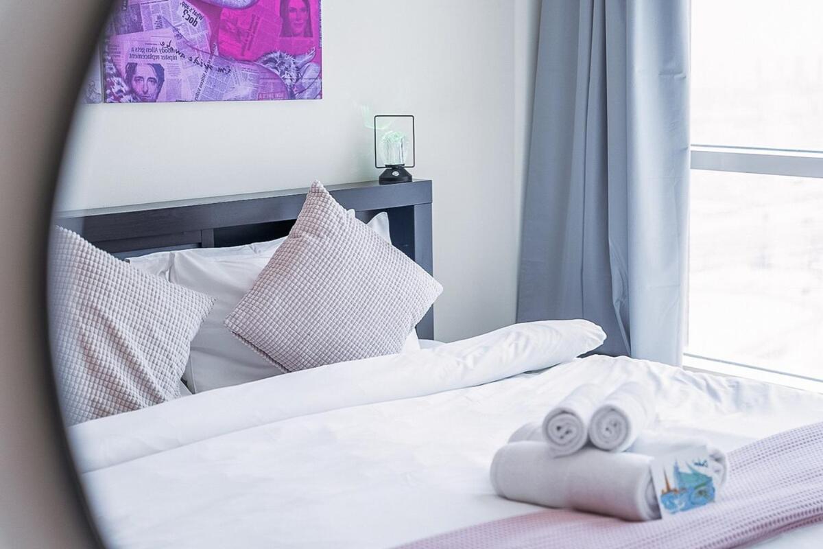 Elegant 1 Bedroom That Sleeps 3 * Dubai