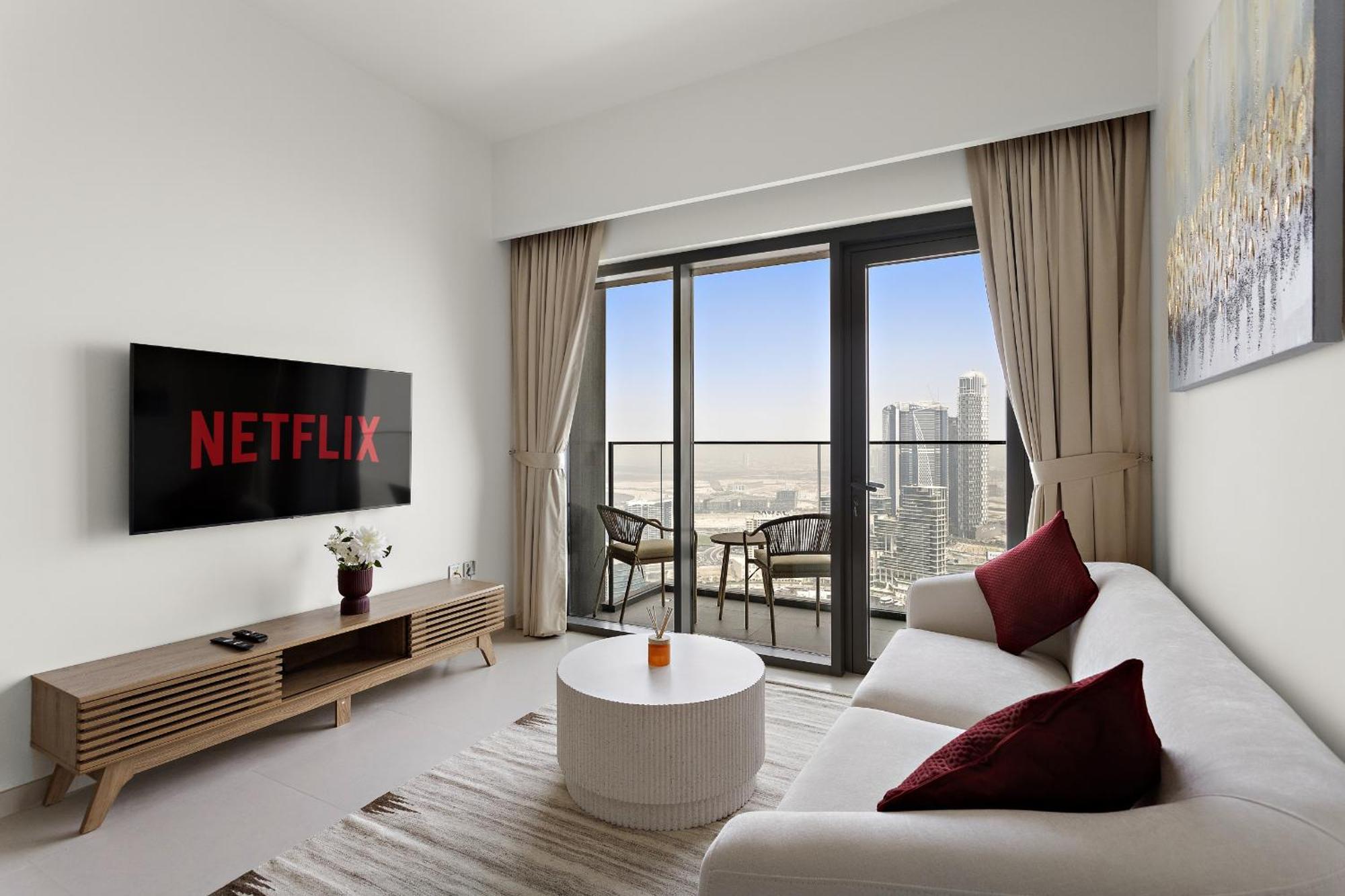 Apartment Vayk - Stylish 1 Bd In Downtown , Near Mall