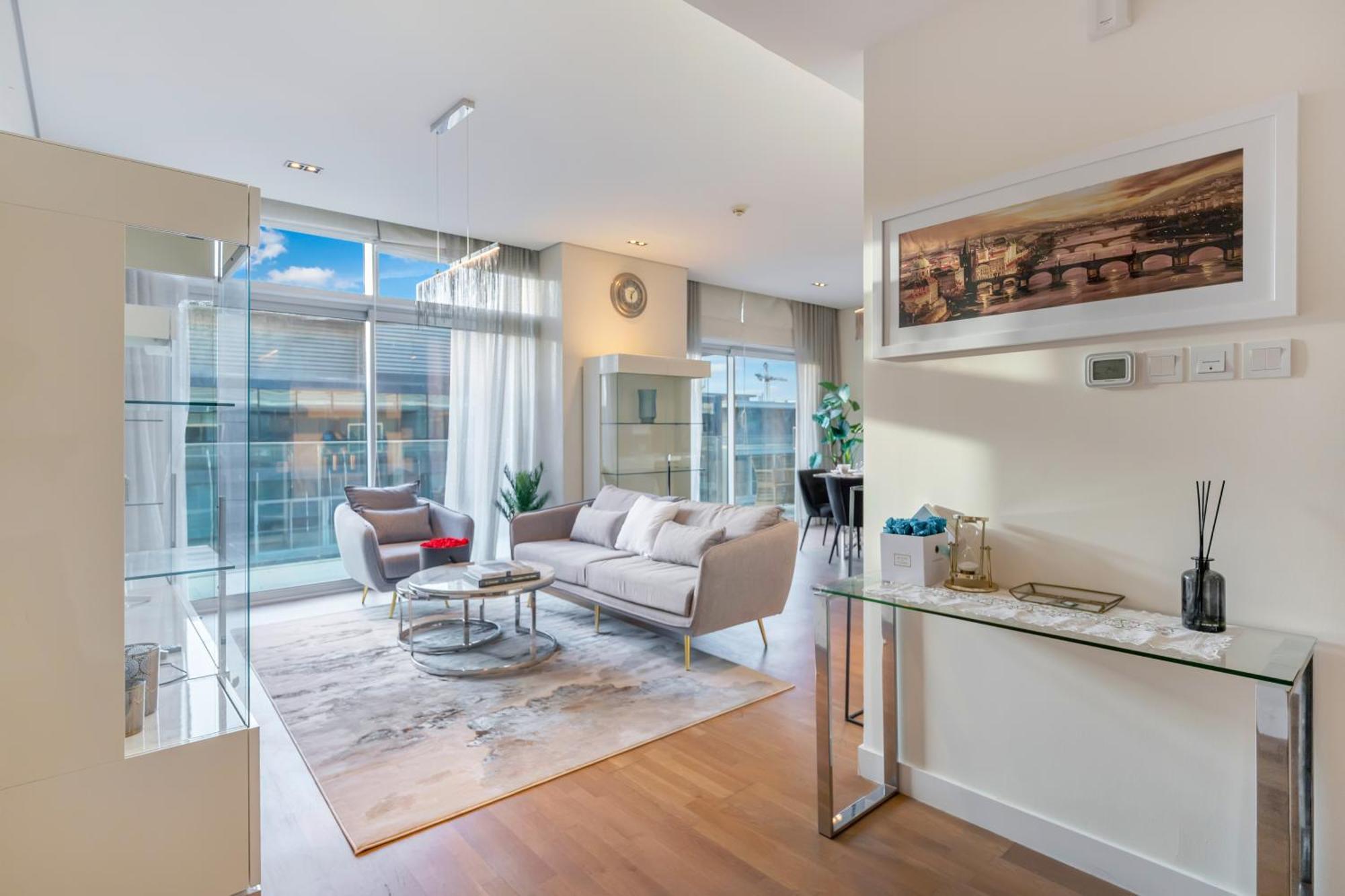 Fam Living - City Walk - Opulent Living