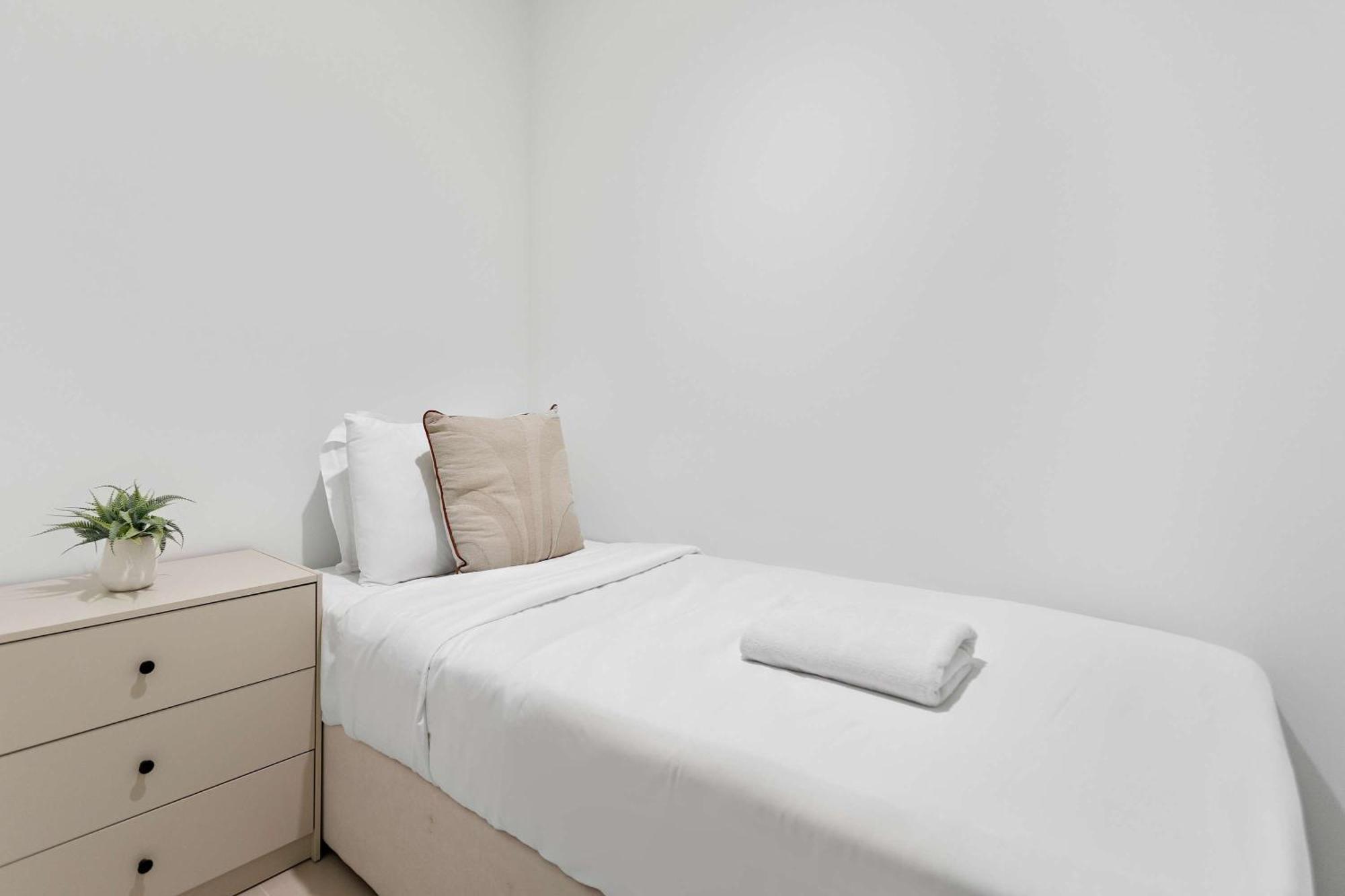 Apartment Silkhaus Heart Of Downtown 3 Bdr With Maid
