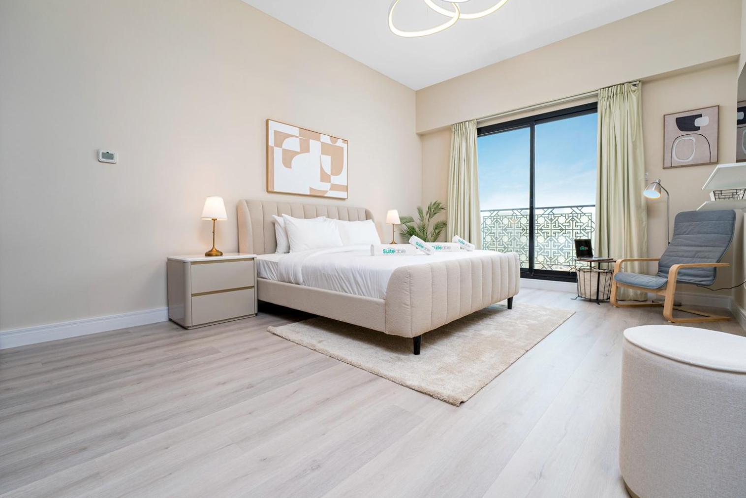 Apartment Contemporary 1 Bedroom In Al Jaddaf