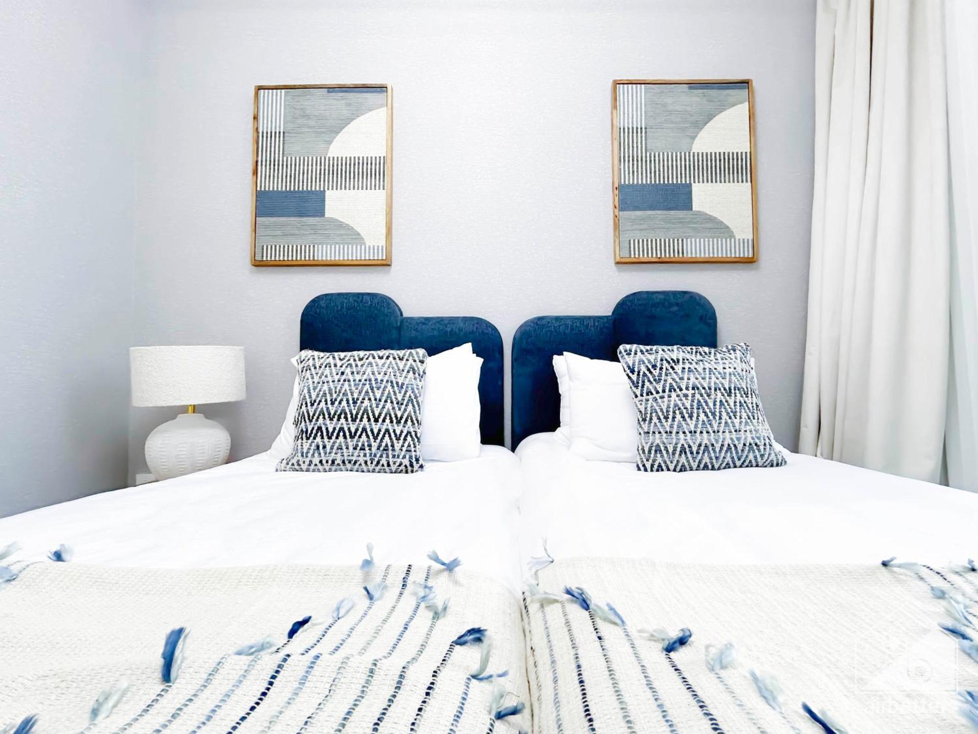 Luxury Burj Crown Downtown Balcony & View * Dubai