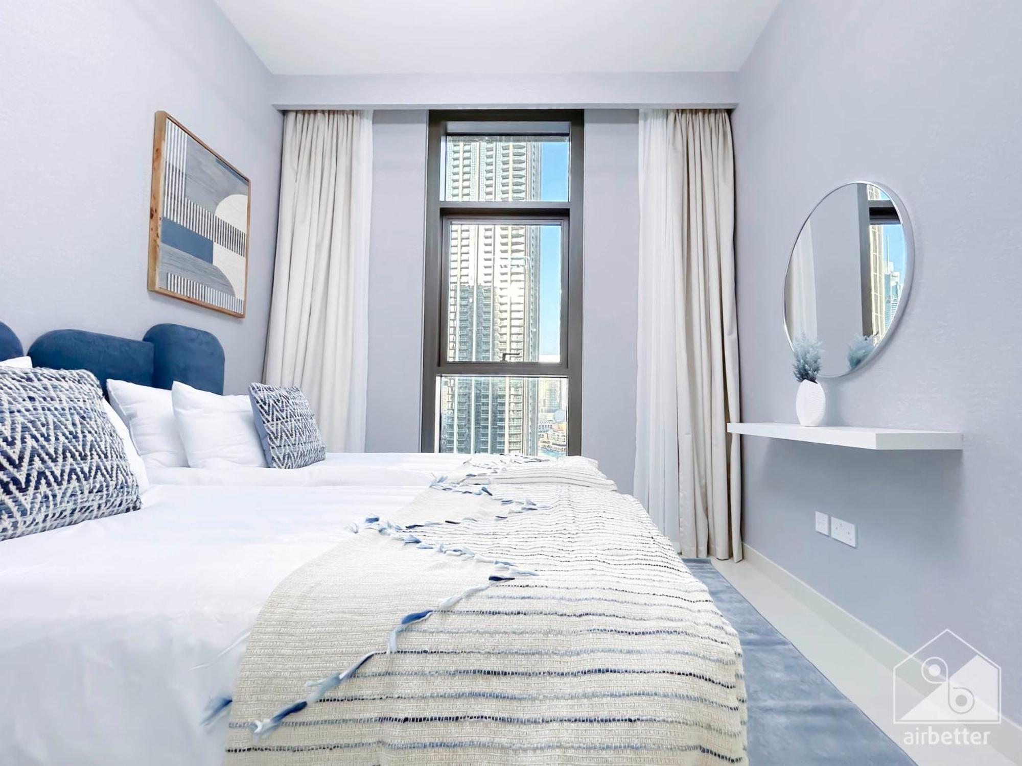 Luxury Burj Crown Downtown Balcony & View Apartment Dubai