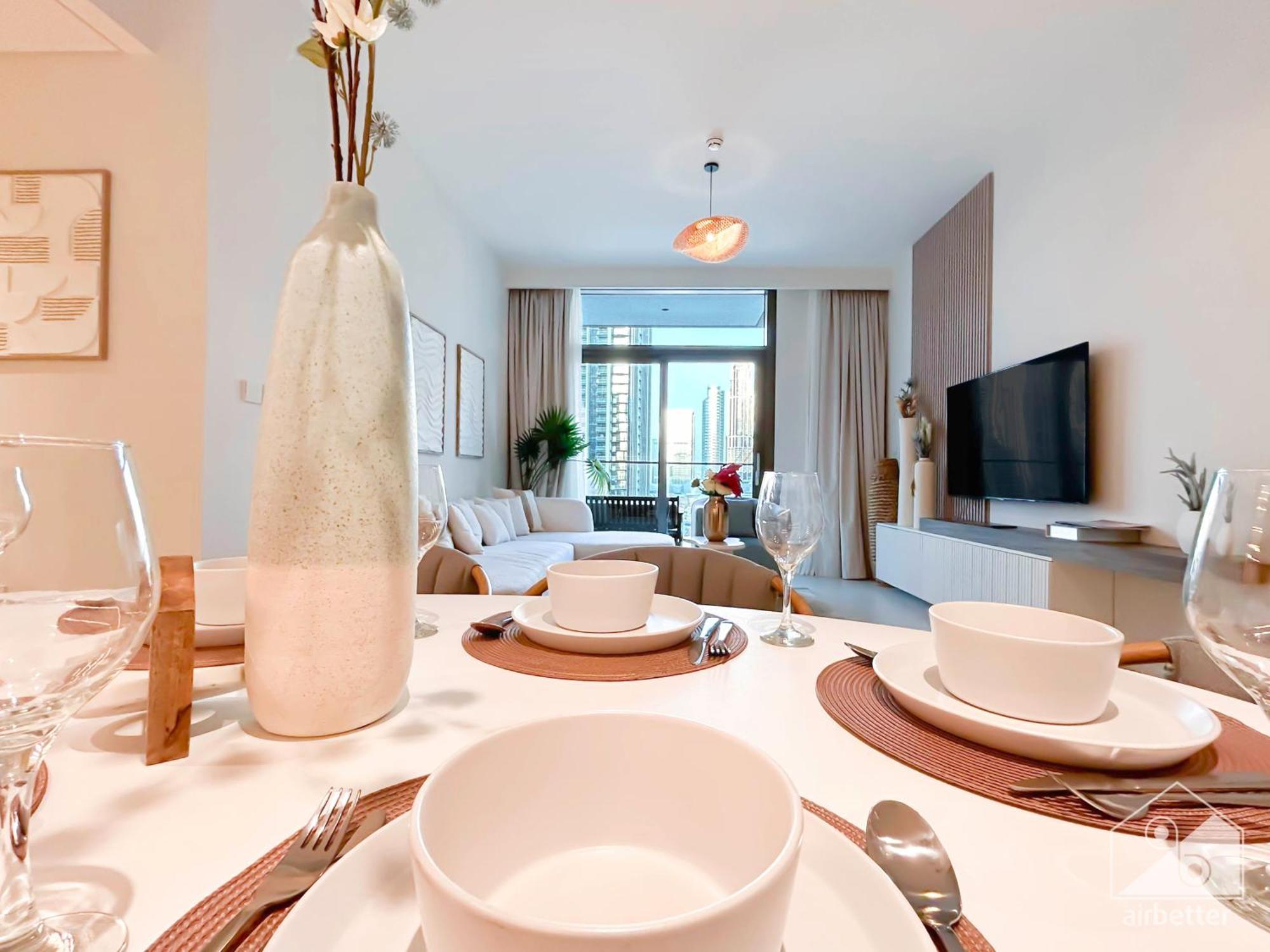 Luxury Burj Crown Downtown Balcony & View Apartment Dubai