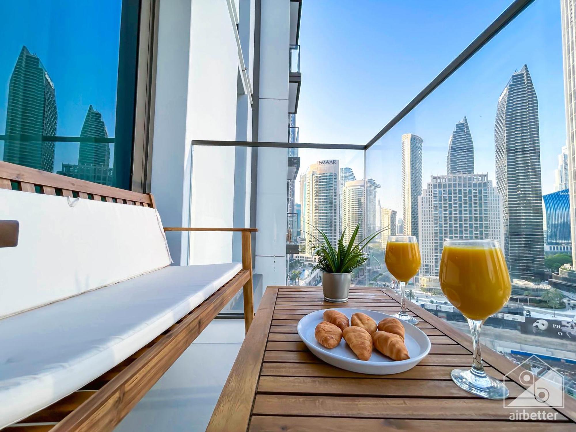 Luxury Burj Crown Downtown Balcony & View Dubai