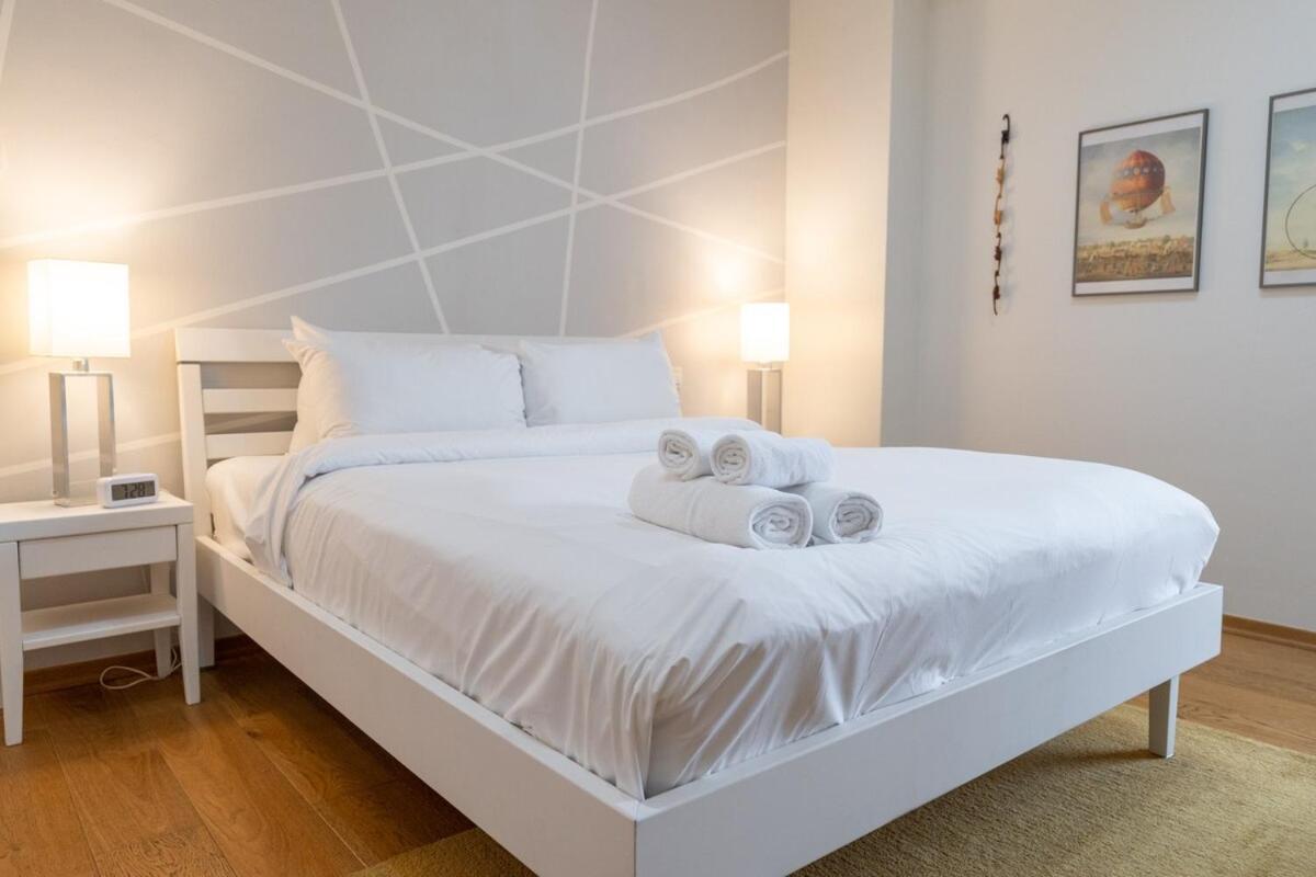 Stylish Pad Right By The Beach Holiday home
