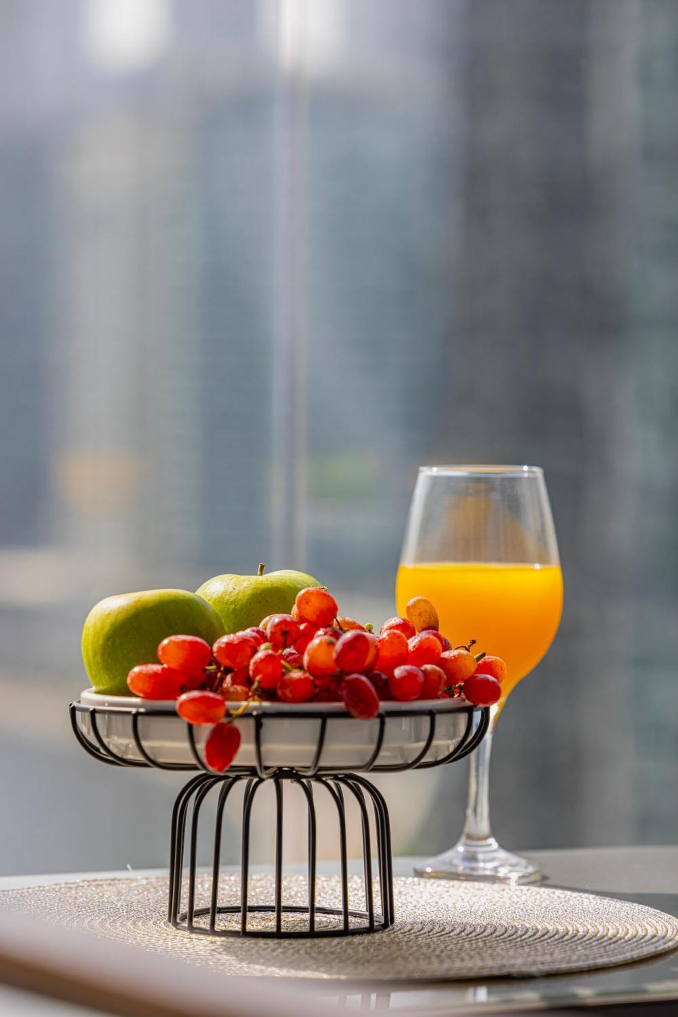 Apartment Livin' Holidays - Luxury With Bay View *