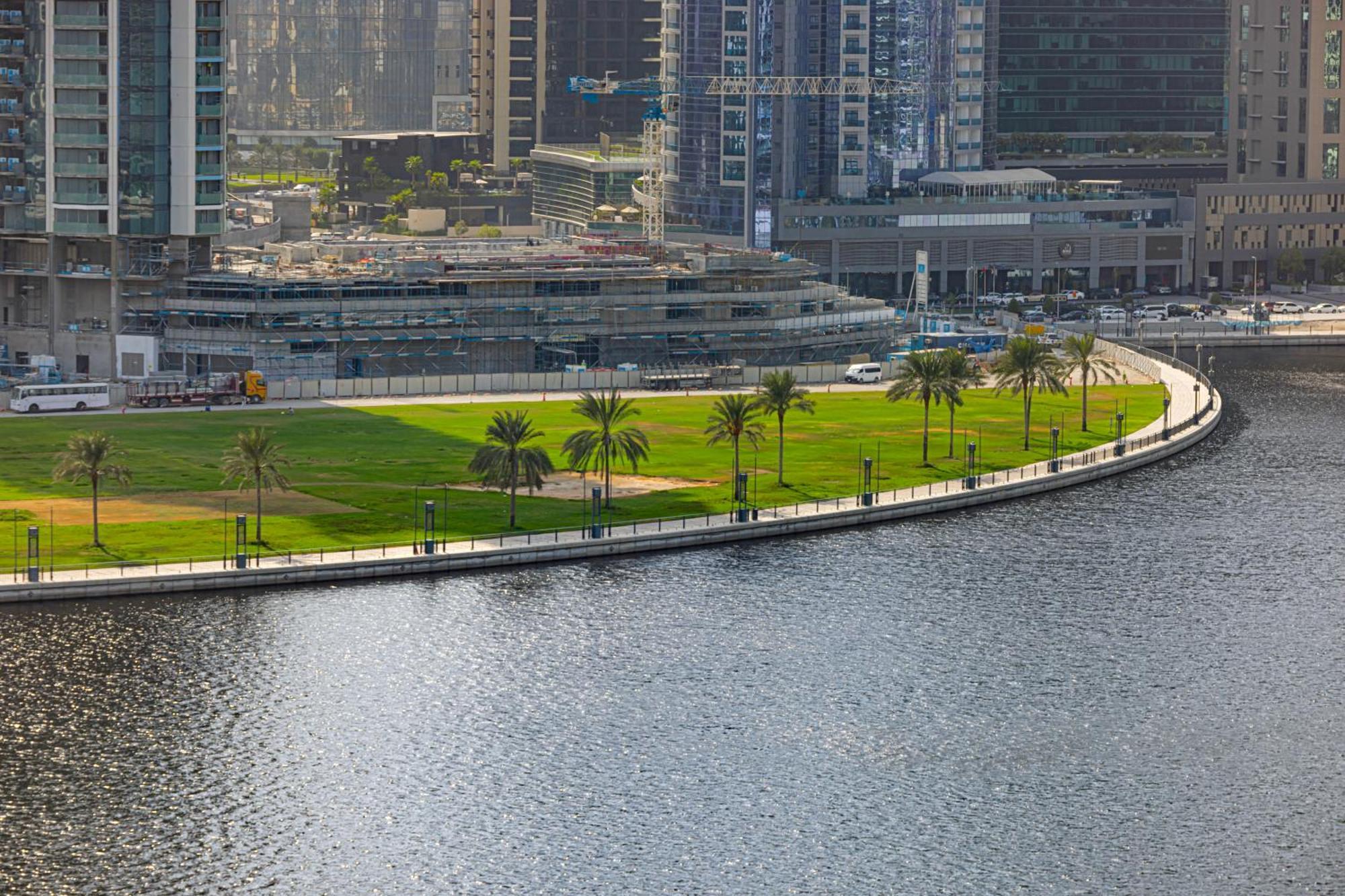 Livin' Holidays - Luxury With Bay View Apartment Dubai