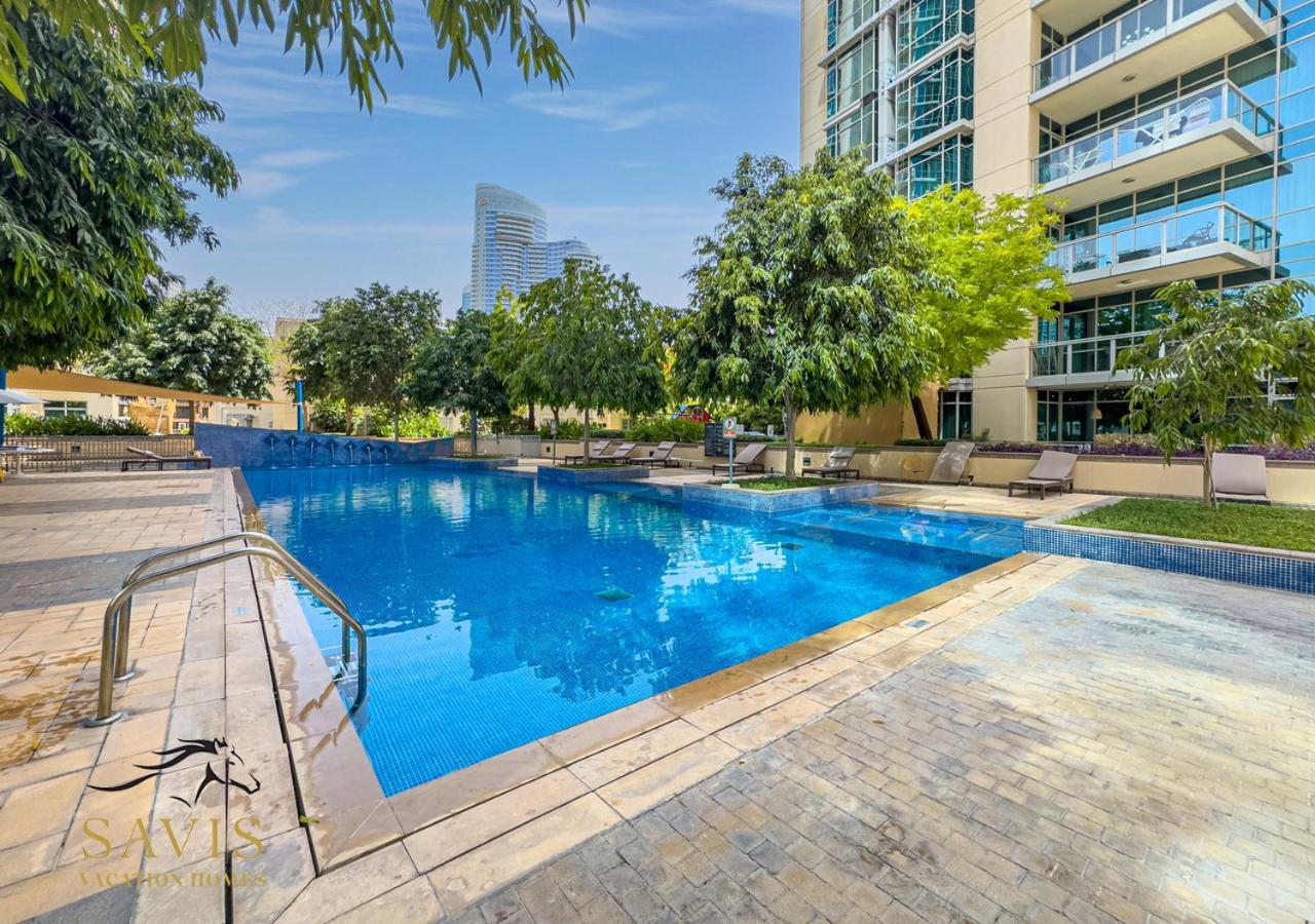 Savis Breathtaking Burj Khalifa View Apartment *