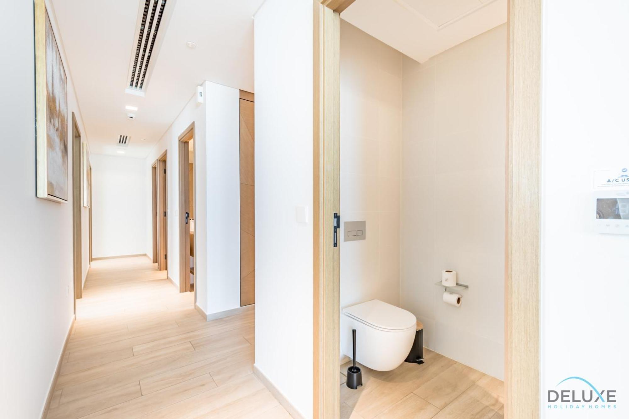 Exquisite 3br With Assistant At Palace Residences Creek Harbour By Deluxe Homes * Dubai
