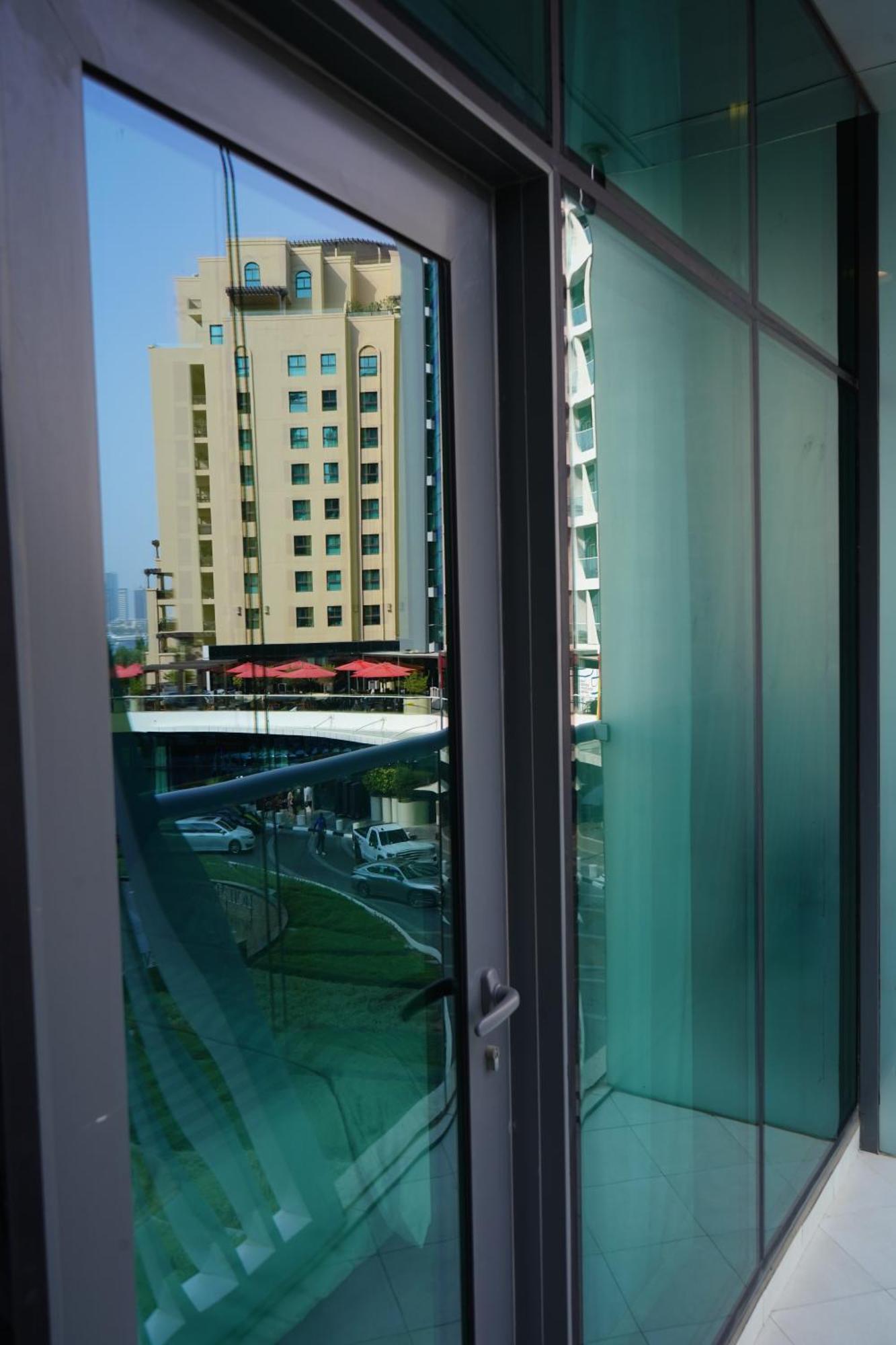 Your Elegant Palm Paradise- Fully Equipped Apartment