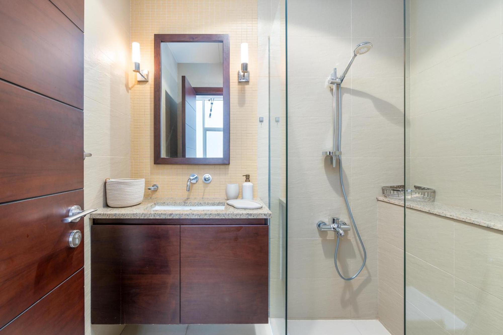 Apartment Tiara Residences - Luxurious Marina Living In Palm Jumeirah Dubai
