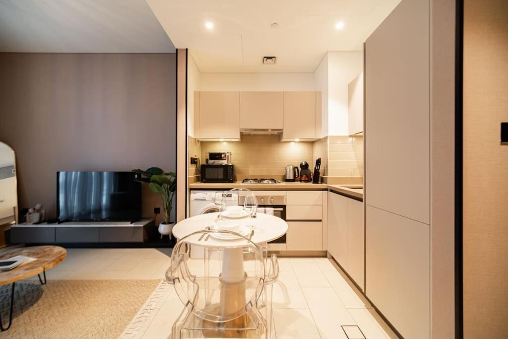 1bdr Sobha, Near Downtown, School & College Apartment