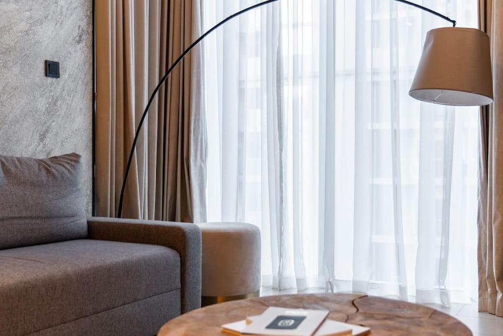 1bdr Sobha, Near Downtown, School & College * Dubai