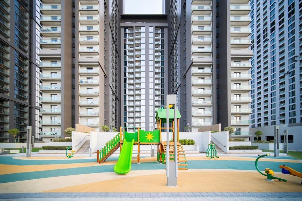 Apartment 1bdr Sobha, Near Downtown, School & College