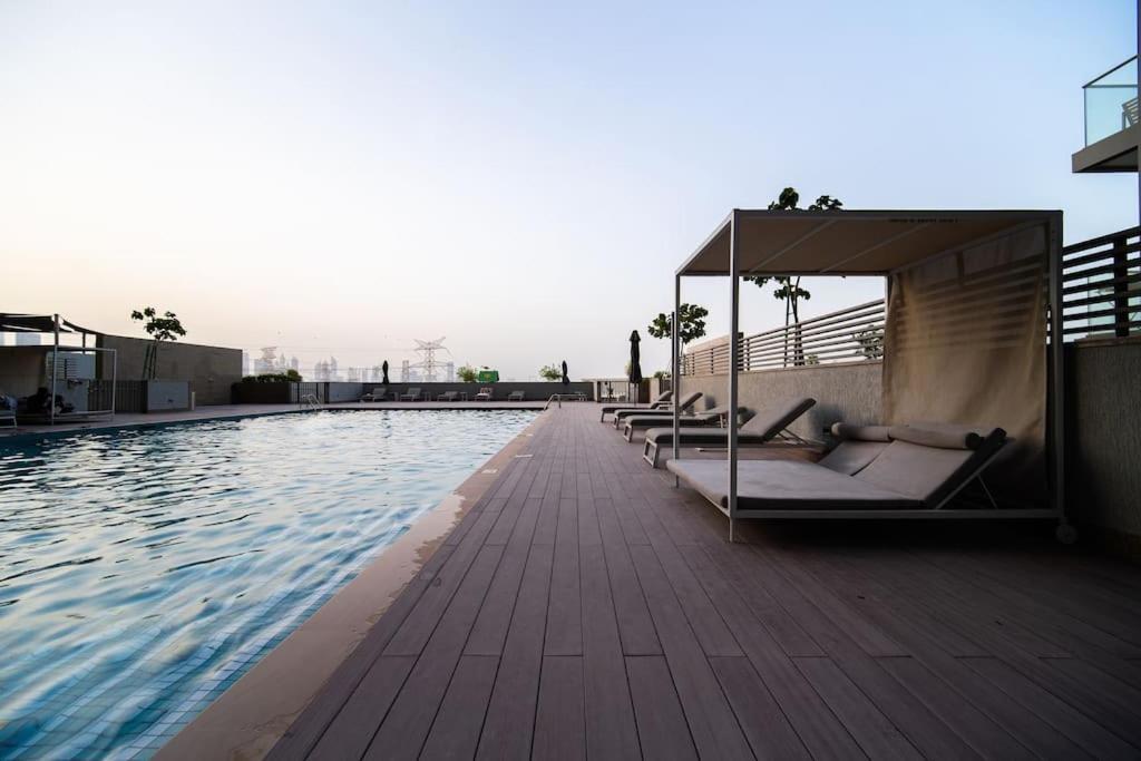 1bdr Sobha, Near Downtown, School & College Apartment