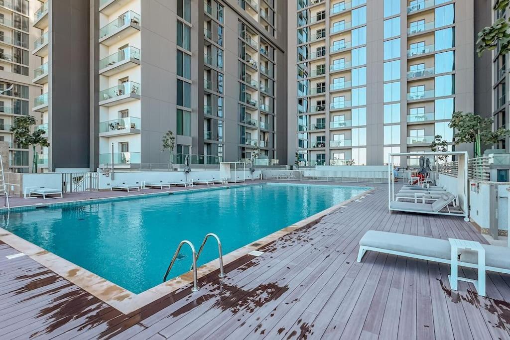 1bdr Sobha, Near Downtown, School & College Dubai