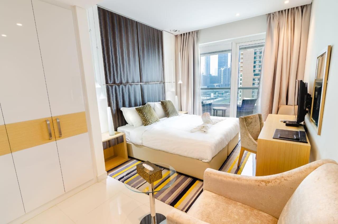 Waterfront Downtown- Damac Maison Canal View Apartment *