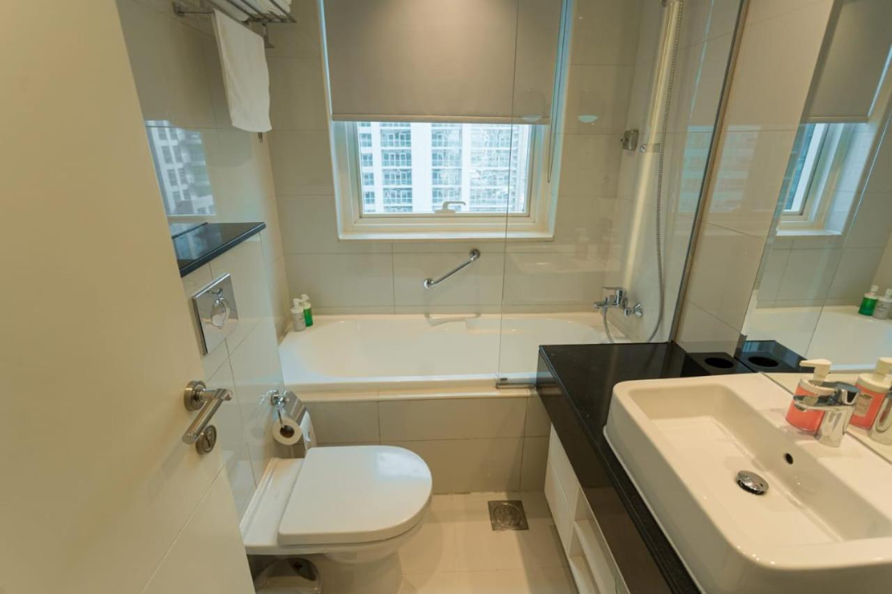 Apartment Waterfront Downtown- Damac Maison Canal View Dubai