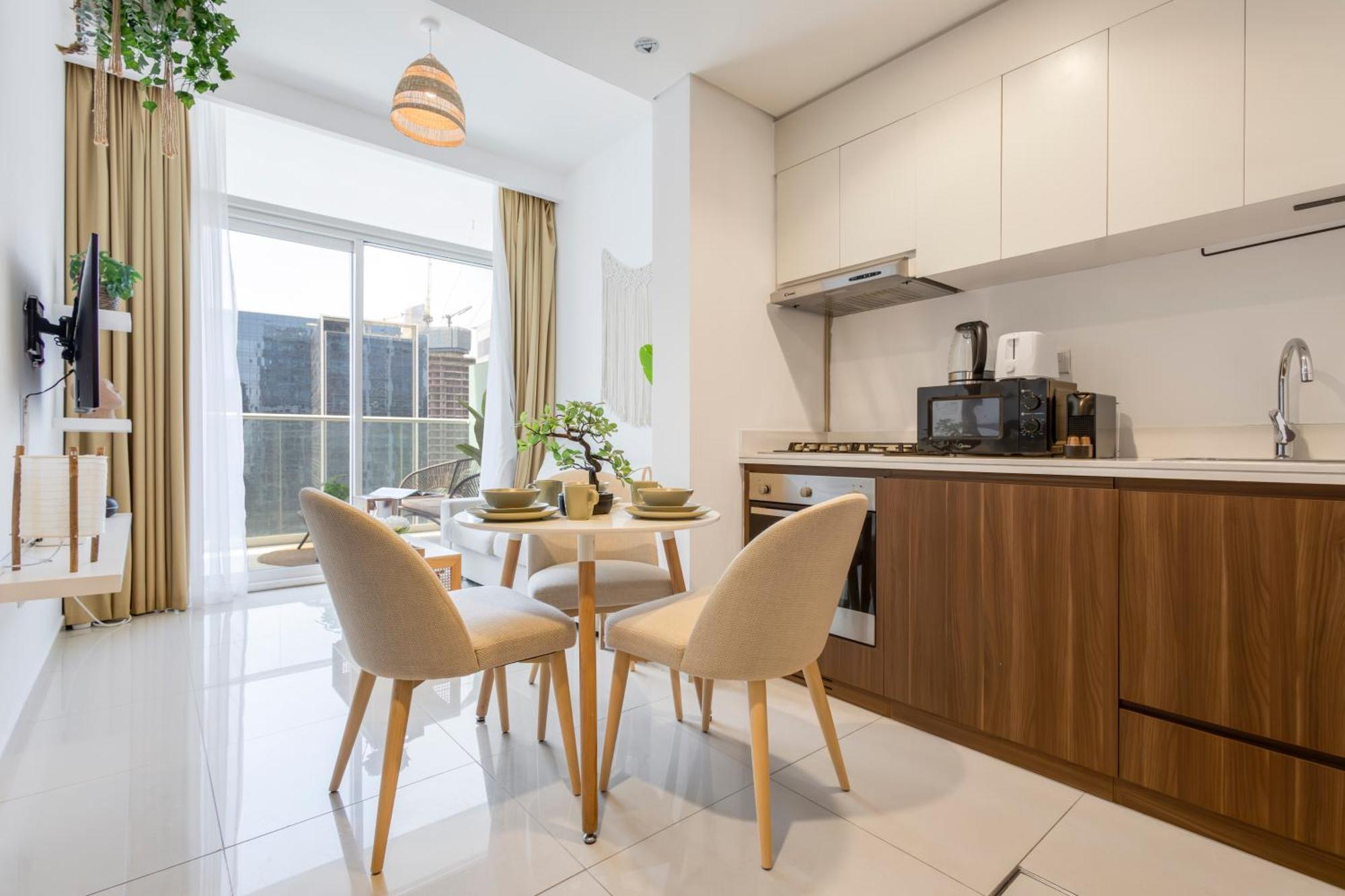 Sophisticated Living 1br With Burj Khalifa View Apartment