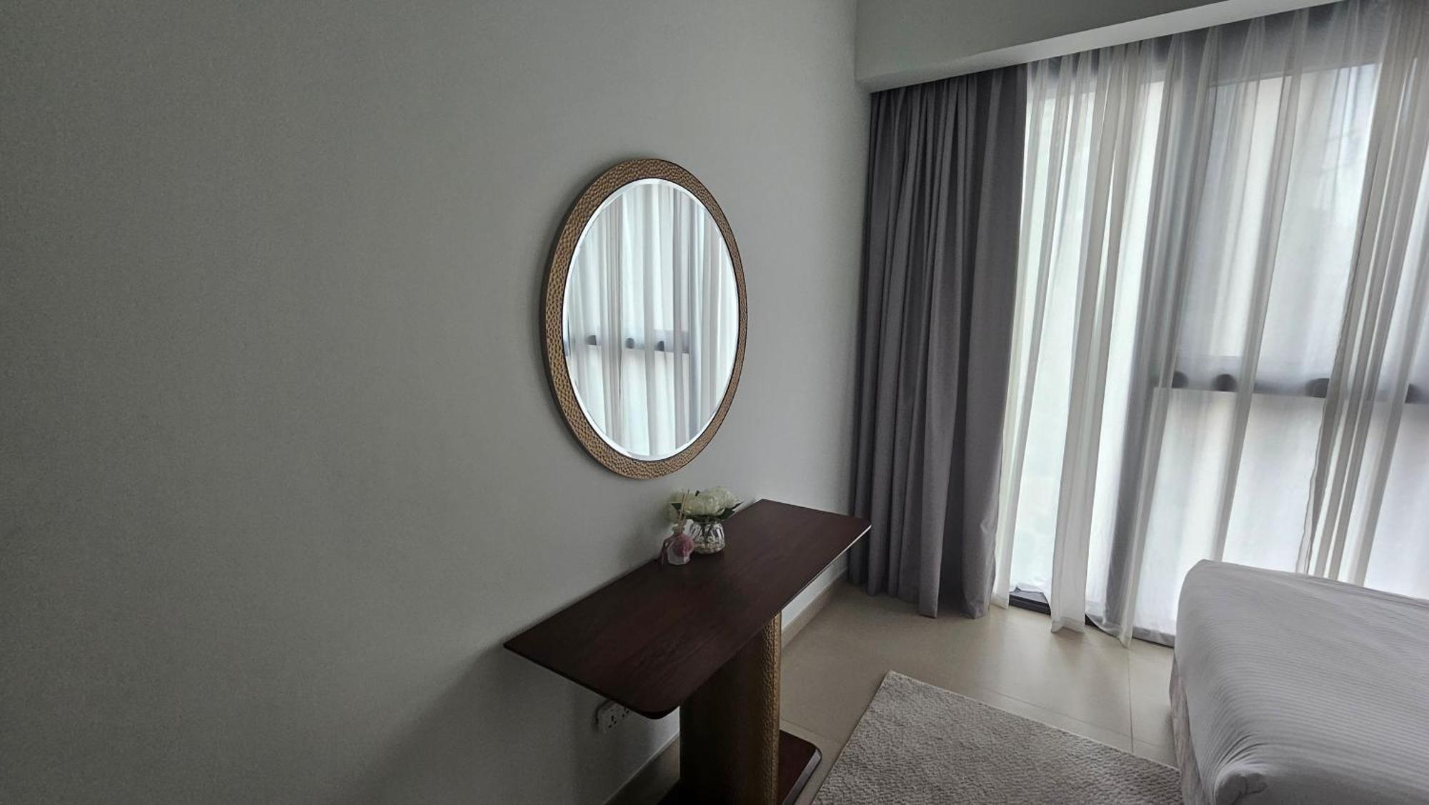 Mh - Act Tower - Downtown - 2br- Ref 403 Apartment