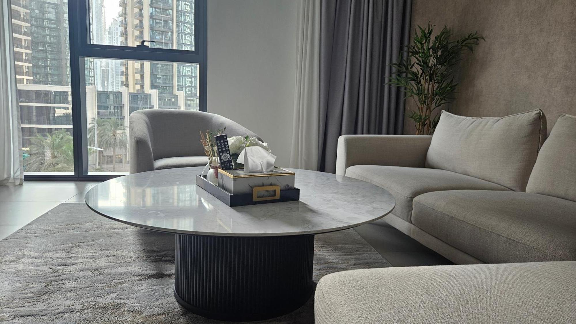 Apartment Mh - Act Tower - Downtown - 2br- Ref 403 Dubai