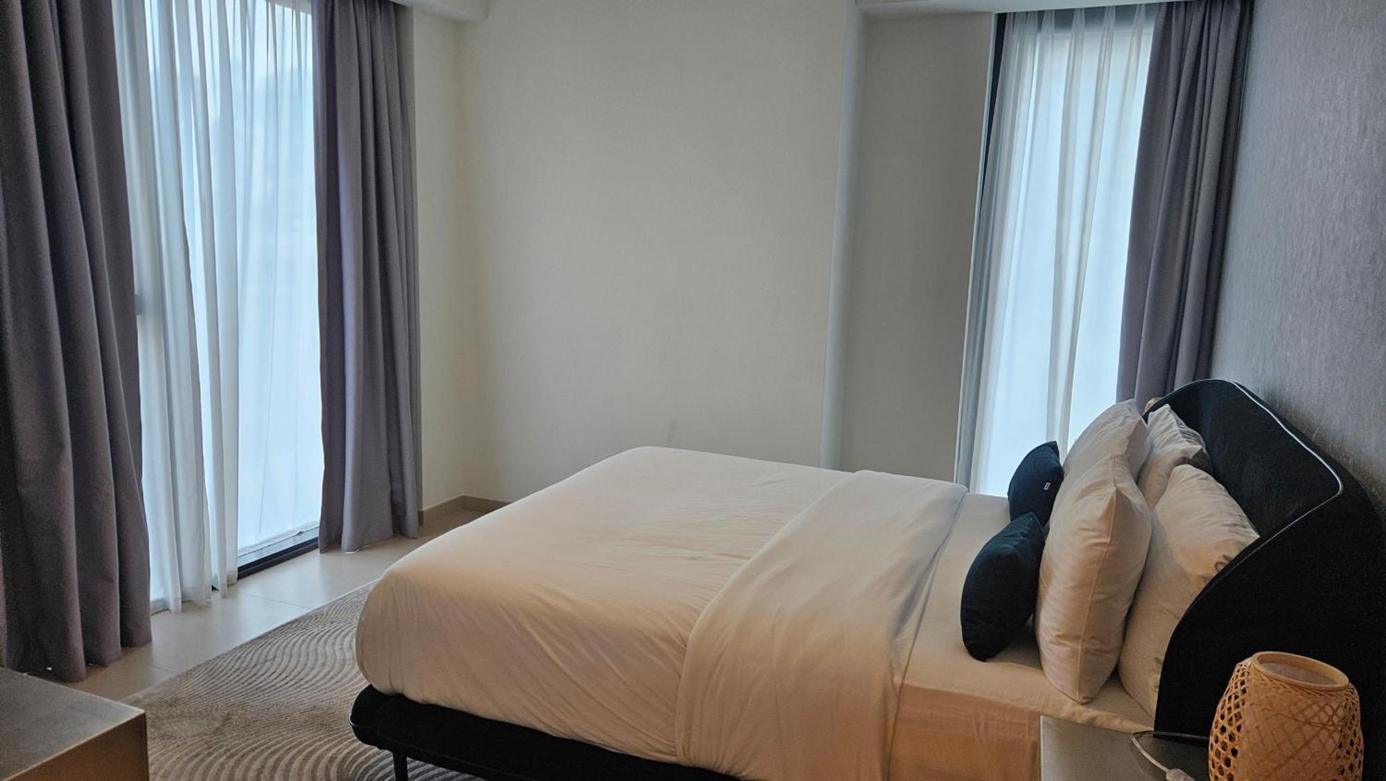 Mh - Act Tower - Downtown - 2br- Ref 403 *