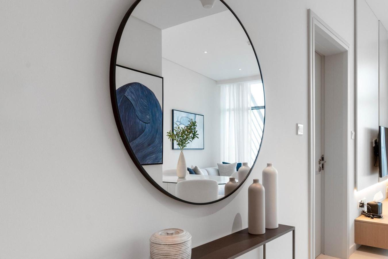 Apartment Amazing Sea Views With Direct West Access