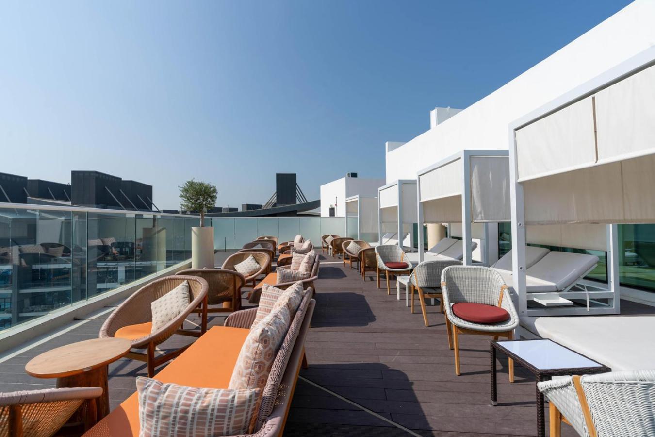 Apartment Amazing Sea Views With Direct West Access