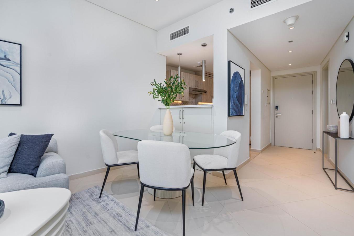 Apartment Amazing Sea Views With Direct West Access Dubai