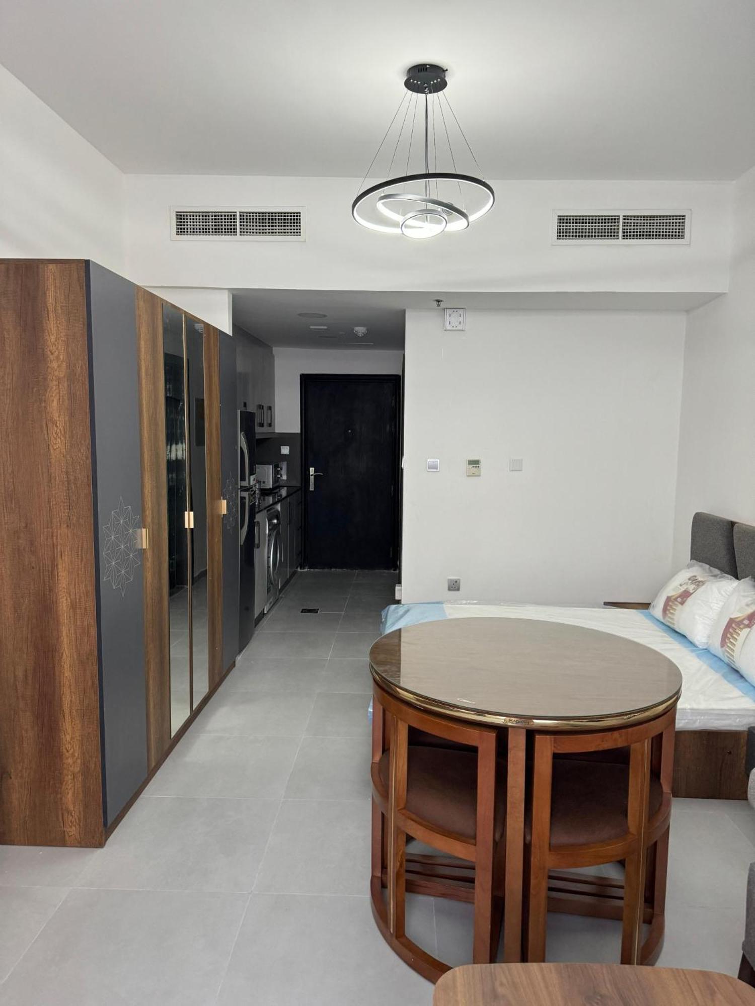 Jvc Diamond 1 Apartment Dubai