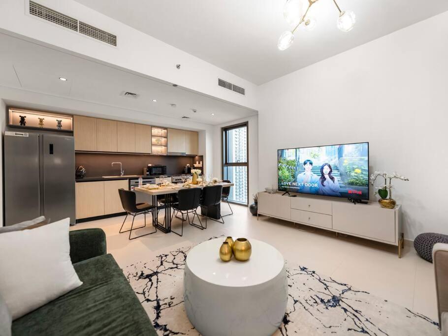 Lux 2br Close To Mall And Burj Khalifa