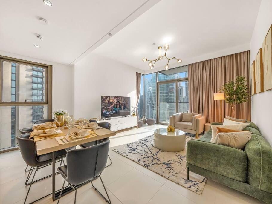 Lux 2br Close To Mall And Burj Khalifa