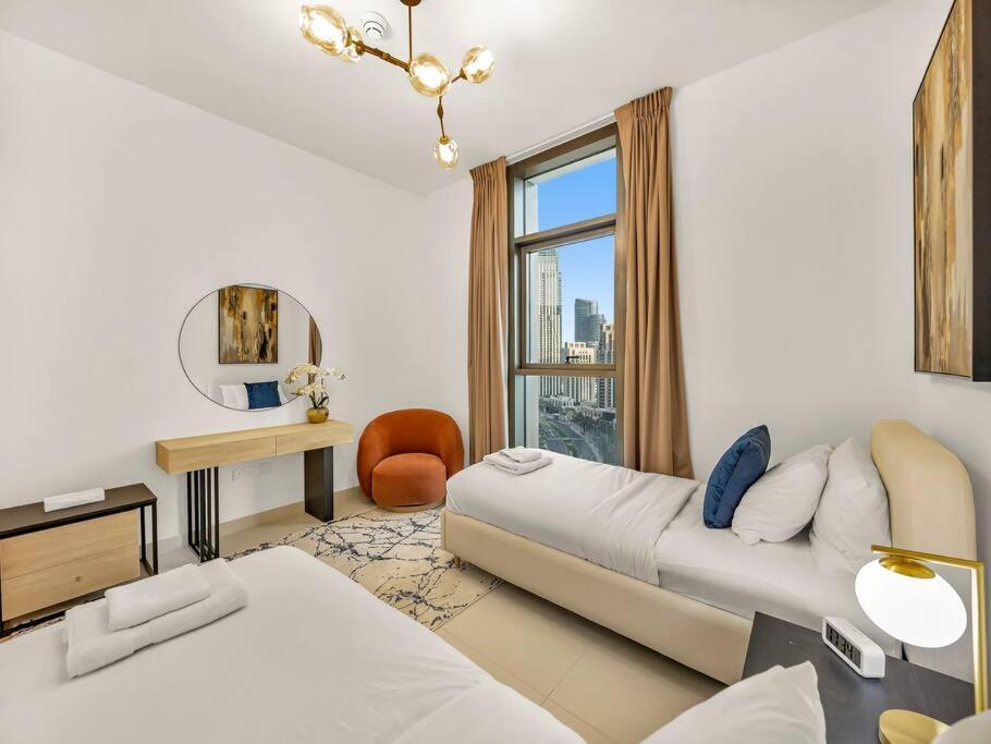 Lux 2br Close To Mall And Burj Khalifa